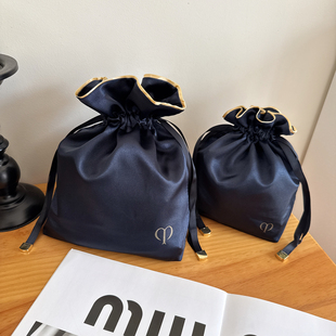 缎面高档便携抽绳化妆包大容量化妆品收纳袋旅行束口化妆袋高级感