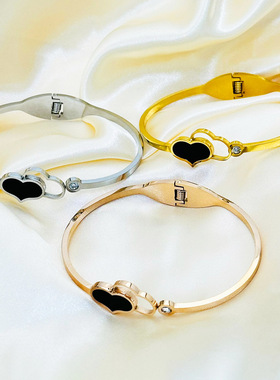 爱心手镯ins钛钢时尚饰品