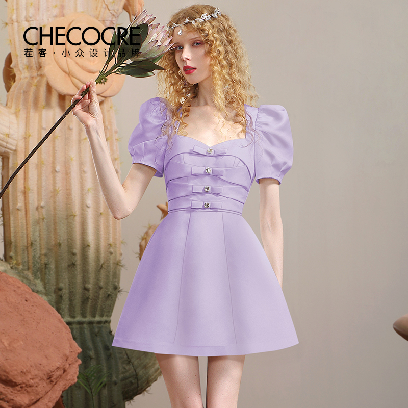 茬客气质感紫色蝴蝶结连衣裙