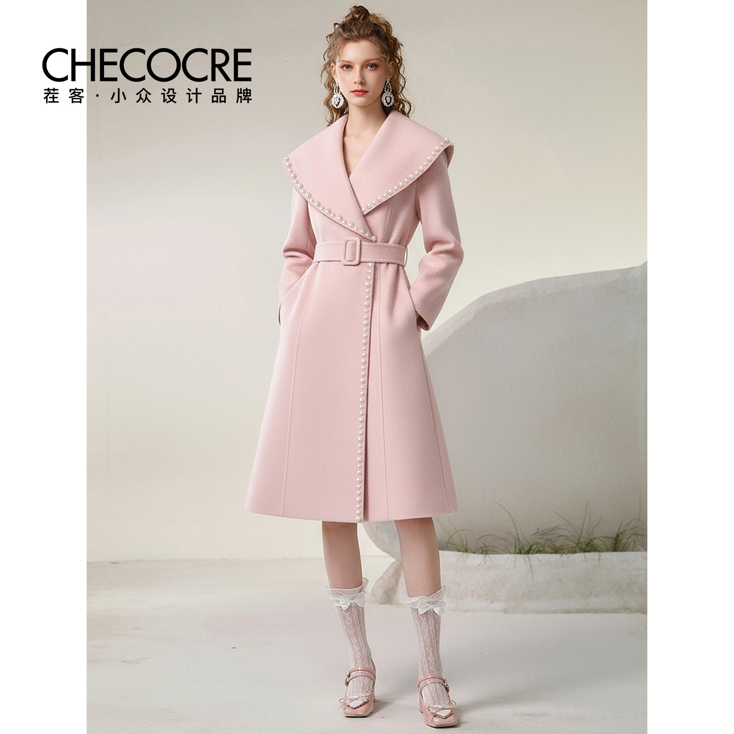 茬客秋冬新款珍珠收腰A字型大衣