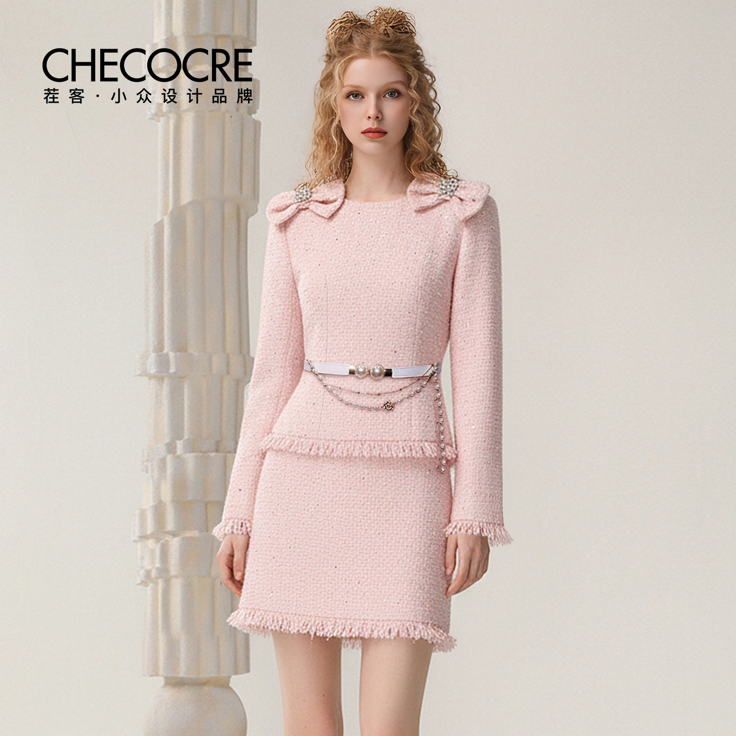 茬客蝴蝶结珍珠上衣半裙