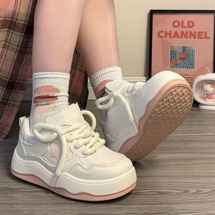 爆款秋冬加绒抹茶绿星星板鞋女厚底百搭女鞋休闲原创设计感小白鞋