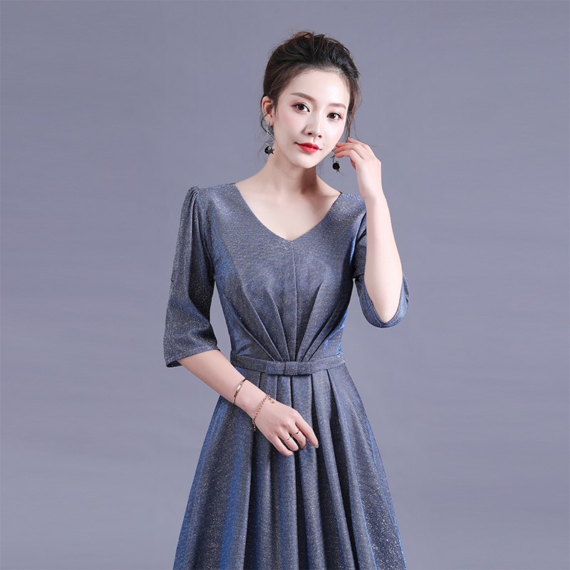 新选大合唱团表演演出服成人舞A台宴会长款女主持人长款修身晚礼