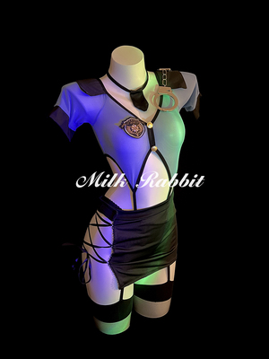 Cy奶兔「举起手来」性感女警cosplay秘书制服内衣短睡裙角色扮演