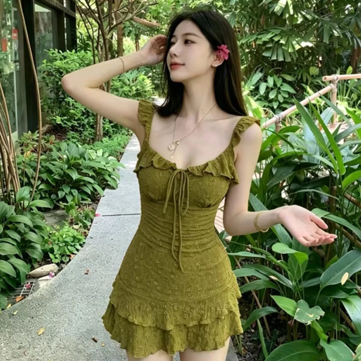 纯欲风绿色吊带连衣裙女夏季辣妹修身收腰显瘦裙子荷叶边包臀短裙