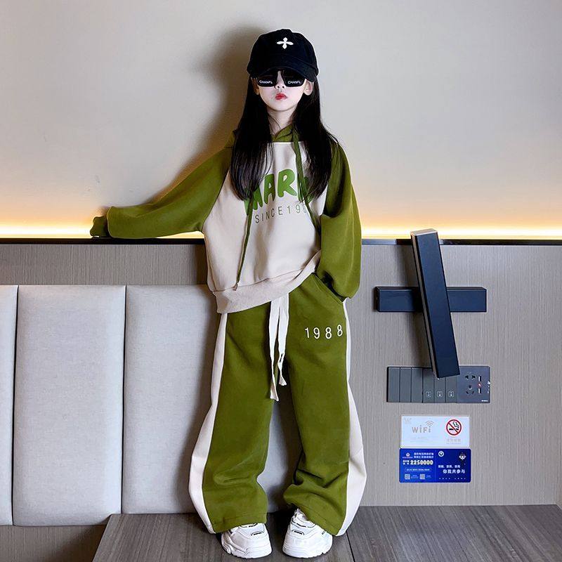 女童卫衣套装春装2026新款洋气时髦儿童运动服网红女孩春季两件套