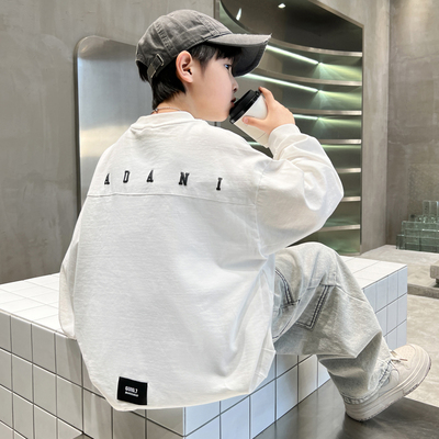 男童时髦纯棉打底衫上衣