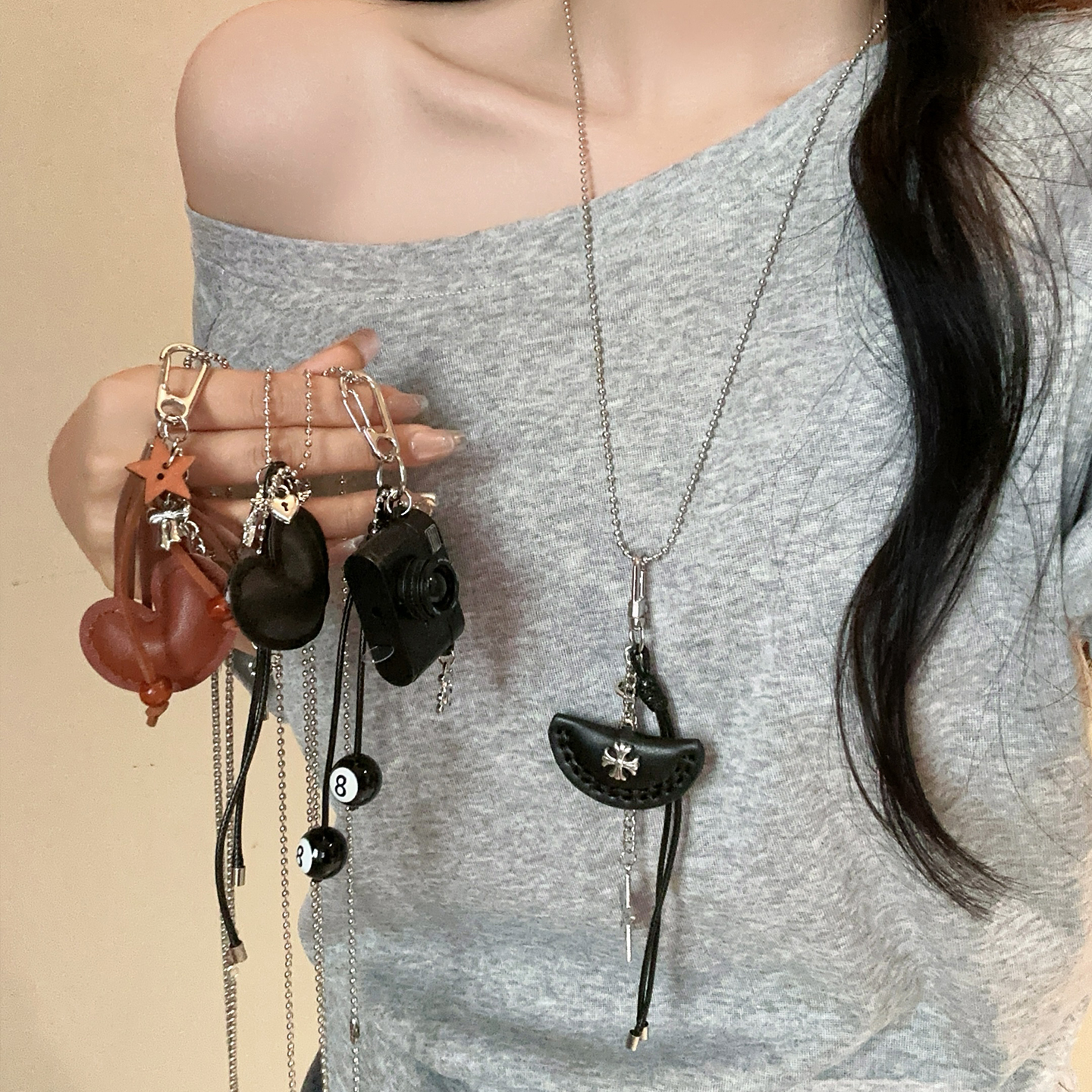 韩系黑色皮质吊坠项链女高级感