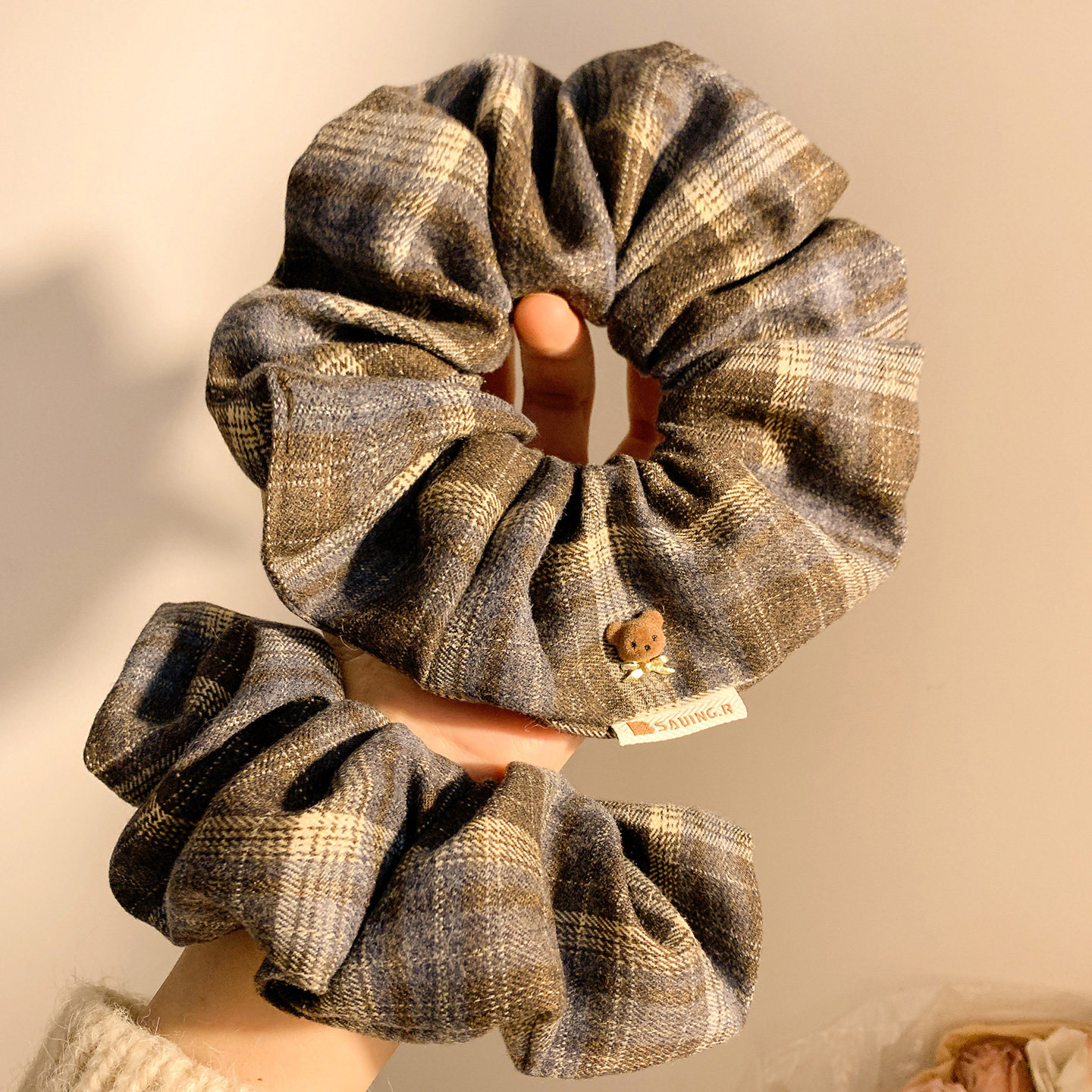 复古慵懒风格子小熊大肠发圈女高级感韩系百搭头饰扎头发超大发绳,饰品/流行首饰/时尚饰品新,发饰,淘宝优惠券,粉丝福利购,淘宝优惠卷