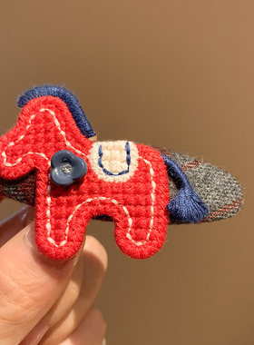 可爱小众红色毛线小马发夹边夹侧边发卡女碎发刘海夹圣诞新年头饰