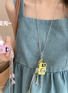 咔嚓闪光相机吊坠项链女复古个性嘻哈长款卫衣链毛衣链百搭配饰