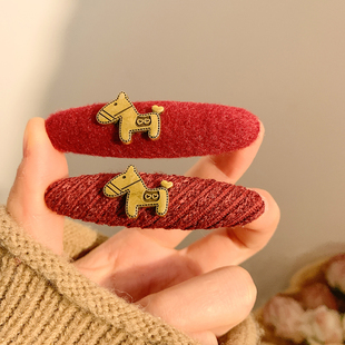 马年红色可爱小马发夹边夹侧边刘海夹女高级感百搭新年发卡头饰