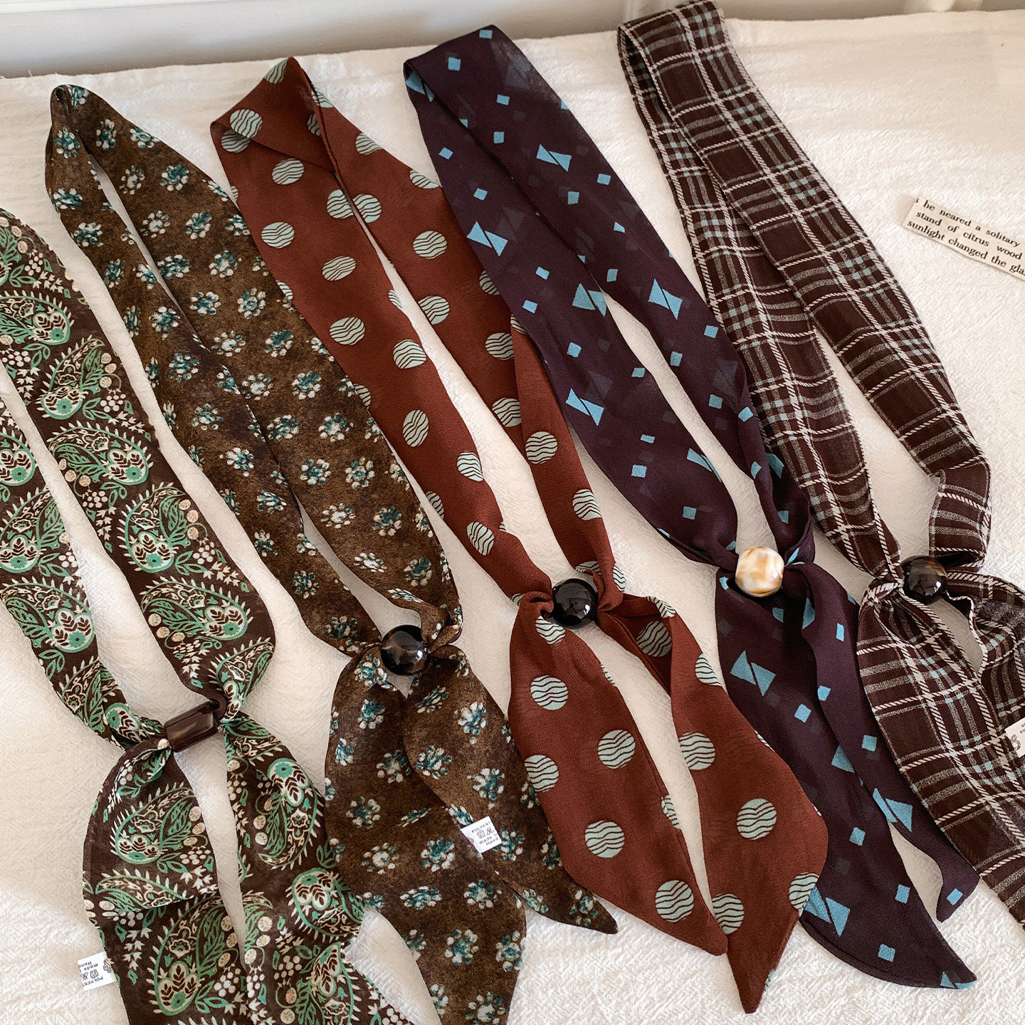 美拉德波点抽拉系脖丝巾串珠项链女高级感气质百搭围巾复古配饰,服饰配件/皮带/帽子/围巾,围巾/丝巾/披肩,淘宝优惠券,粉丝福利购,淘宝优惠卷