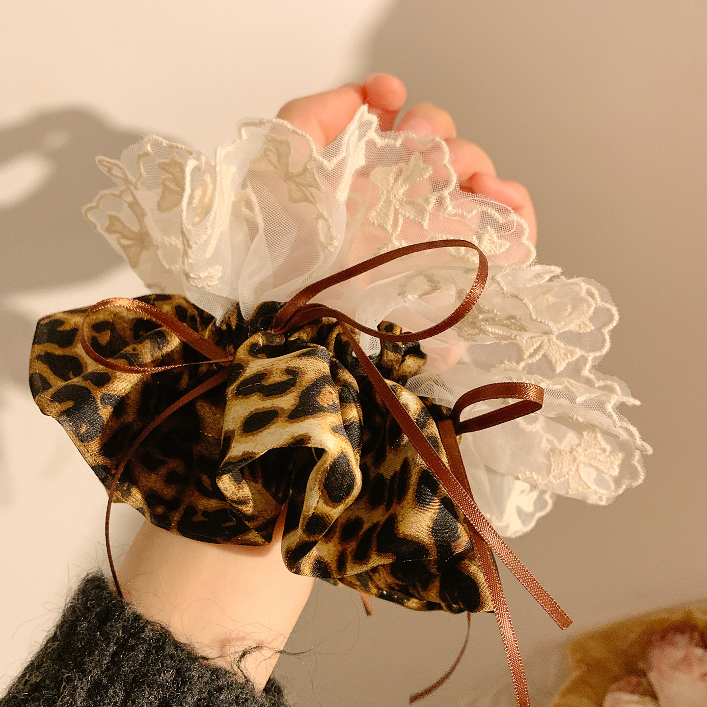 复古豹纹蕾丝大肠发圈女高级感丸子头时尚发饰头绳慵懒风韩系百搭,饰品/流行首饰/时尚饰品新,发饰,淘宝优惠券,粉丝福利购,淘宝优惠卷