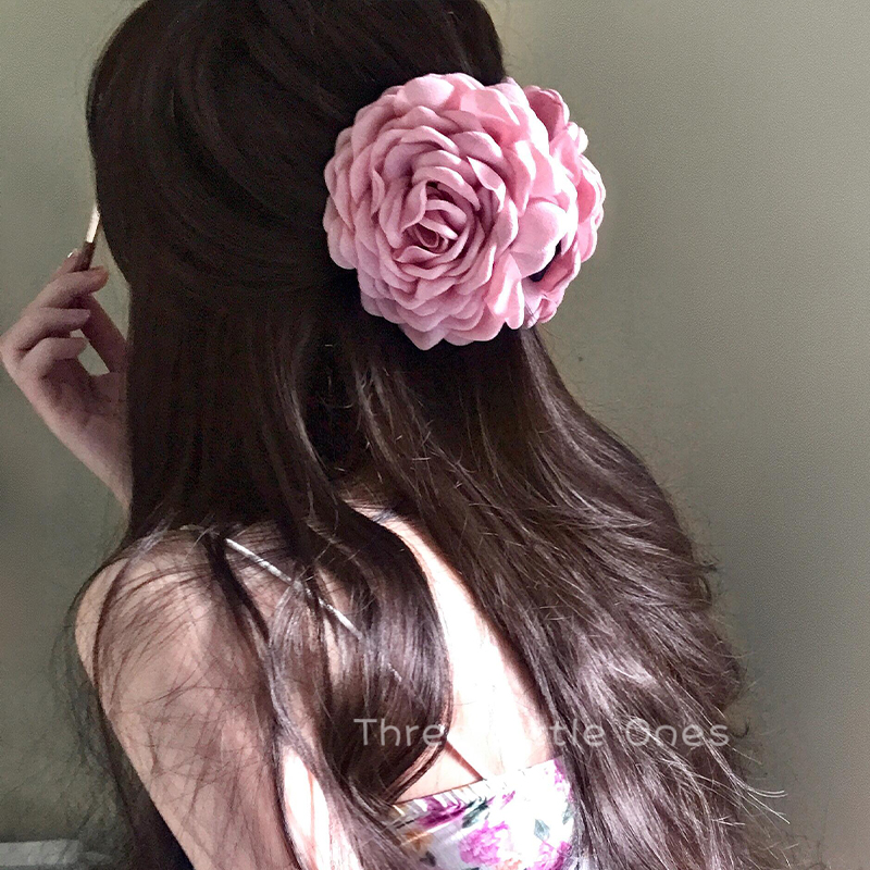 Caro同款柔紫色干枯玫瑰花朵发夹