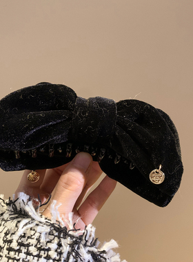 高级感黑色丝绒蝴蝶结香蕉扭扭夹女后脑勺马尾竖夹气质发夹头饰