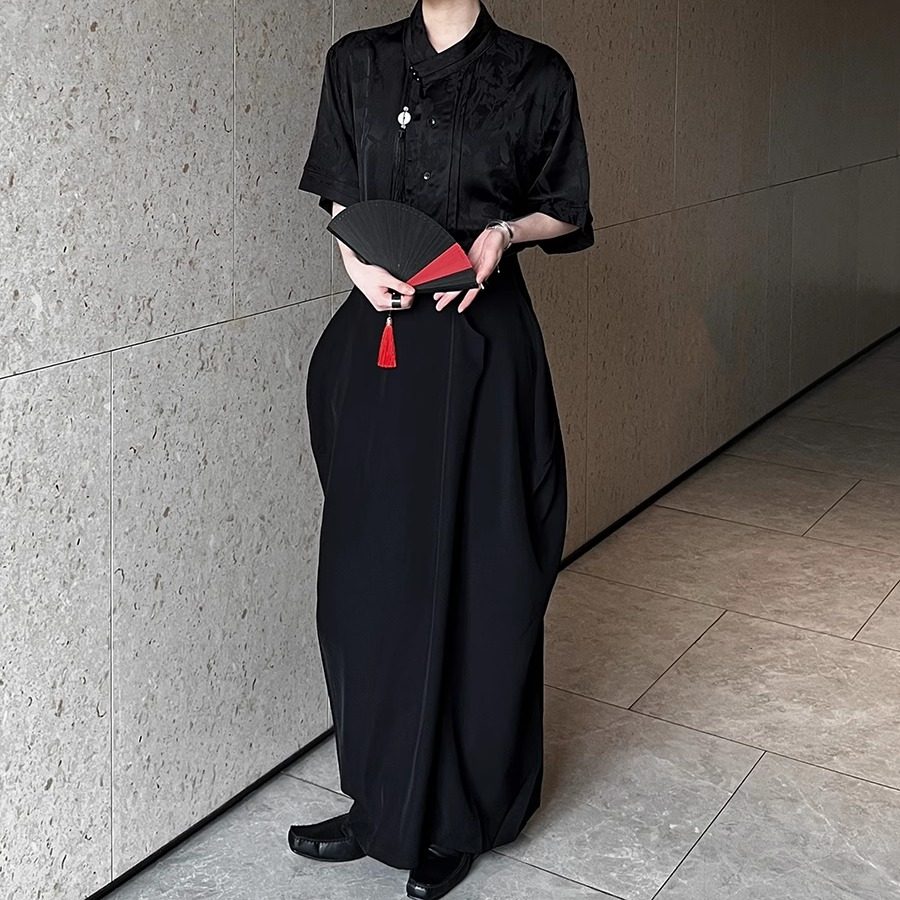 EVERDANA山本暗黑设计感几何不规则显瘦半身裙简约质感立体廓形裙,女装/女士精品,半身裙,淘宝优惠券,粉丝福利购,淘宝优惠卷