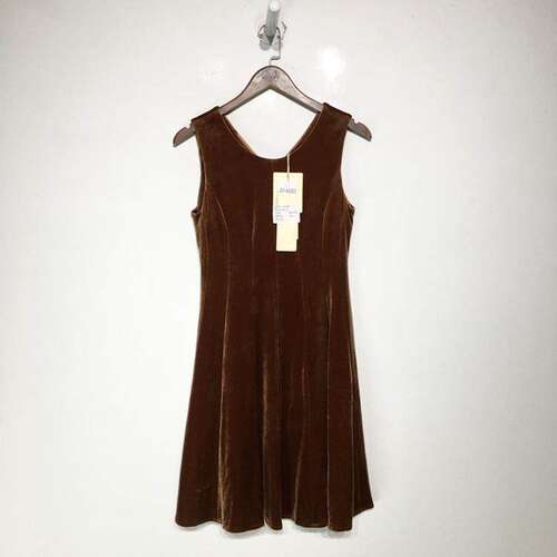 AELD系列 Z01-A02633 时尚连衣裙品牌女装折扣颦