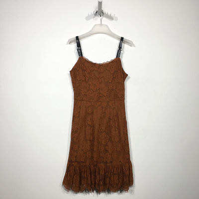 文M系列 D88483 时尚连衣裙品牌女装折扣颦