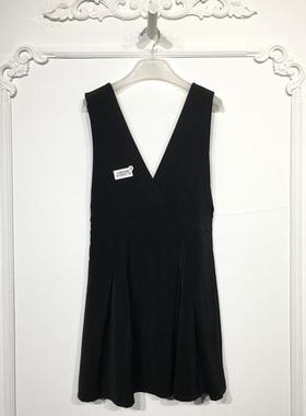 UGC系列 8185S174 时尚连衣裙品牌女装折扣颦