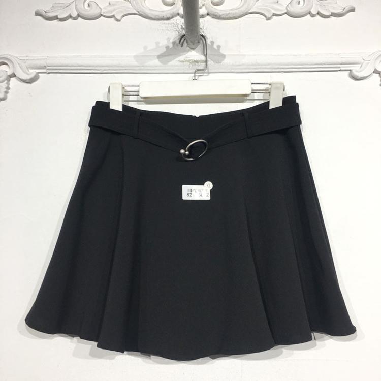 茜系列 8214S042 时尚短裙品牌女装折扣颦