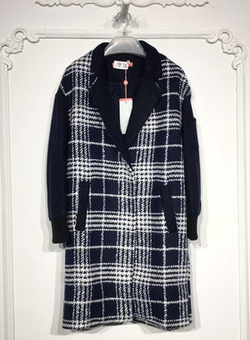 UGC系列 8247S169 时尚毛呢外套品牌女装折扣颦