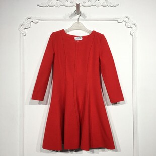 UGC系列 8162S249 时尚毛呢连衣裙品牌女装折扣颦