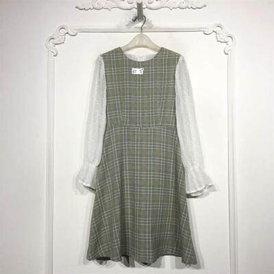 VE系列 8064S133 时尚连衣裙品牌女装折扣颦