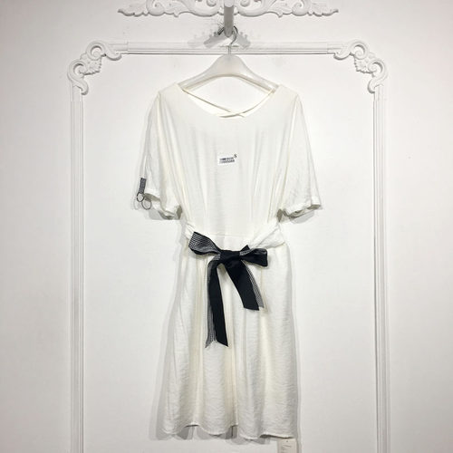 夕系列 8099S088 时尚连衣裙品牌女装折扣颦