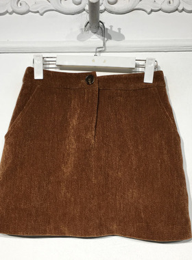 容系列 8335S291 时尚短裙品牌女装折扣颦