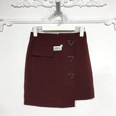 UGC系列 8093S138 时尚短裙品牌女装折扣颦