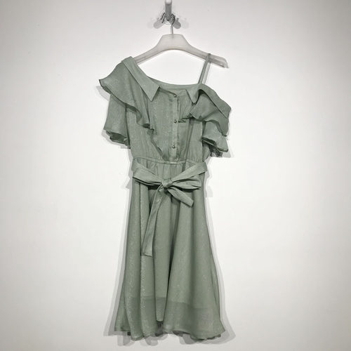 乔系列 D91809 时尚连衣裙品牌女装折扣颦