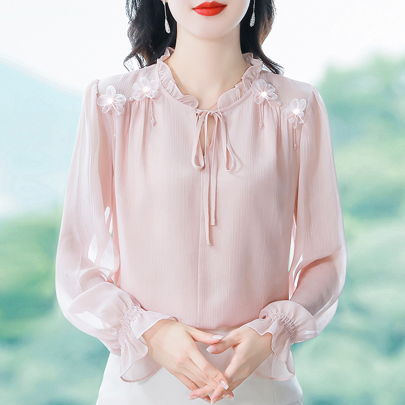 洋气质减龄甜美花朵钉珠网纱拼接长袖打底雪纺衫上衣春秋新款女装