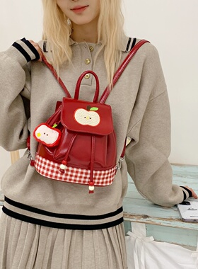 红色迷你小背包女2025秋冬新款可爱苹果包包高颜值外出红格双肩包