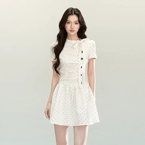 小桃 韩系设计感白色波点连衣裙夏季新款学院风少女裙子