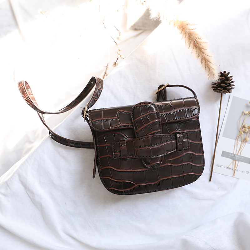 1方女包包包新款2019石头纹腰包