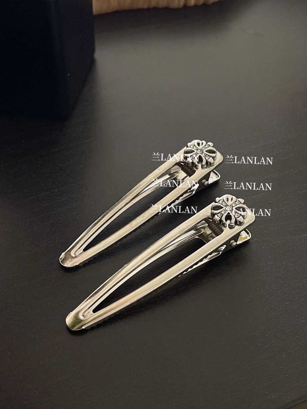 【兰LANLAN】钢心少女潮流小众十字架全银色金属甜辣妹水滴对夹