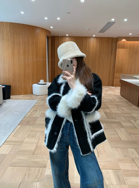 EASE冬季时髦麂皮不压身皮毛一体长袖纽扣外套女百搭厚款保暖上衣