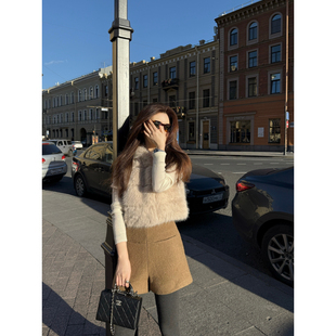 EASE冬季老钱风质感羊毛呢料显瘦高腰休闲短裤女百搭厚款a字短裤