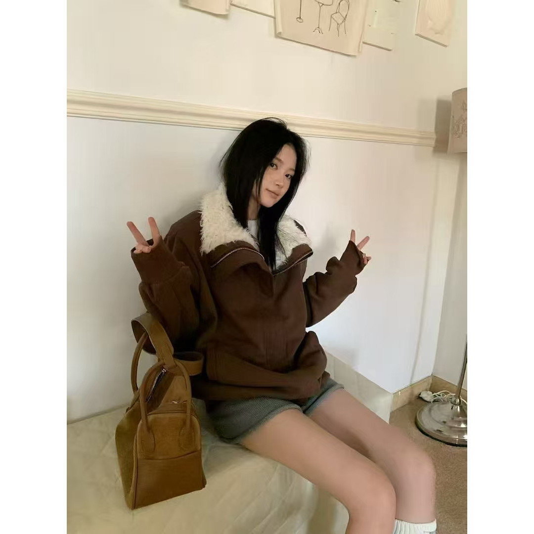 仿羊羔毛复合加厚翻领长袖外套