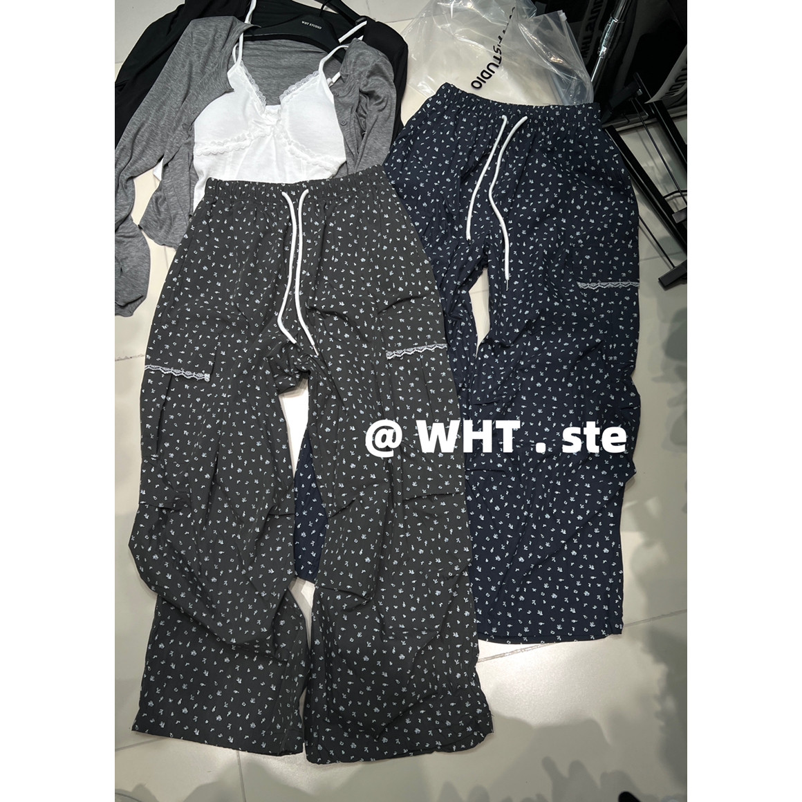 WH JIA夏季时髦满碎花薄款褶皱阔腿休闲裤女百搭宽松系带束脚长裤