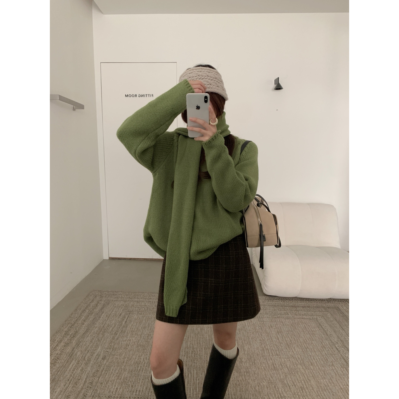 净版插肩长袖圆领针织衫女