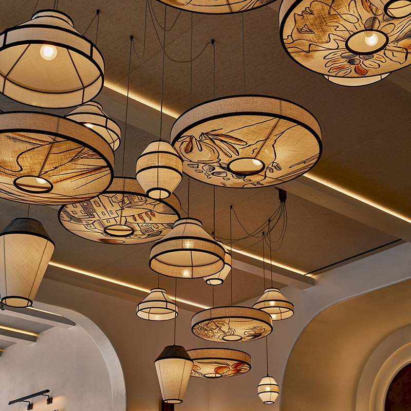 西餐厅吊灯地中海酒店民宿餐饮饭店大厅吧台艺术装饰布艺复古灯笼