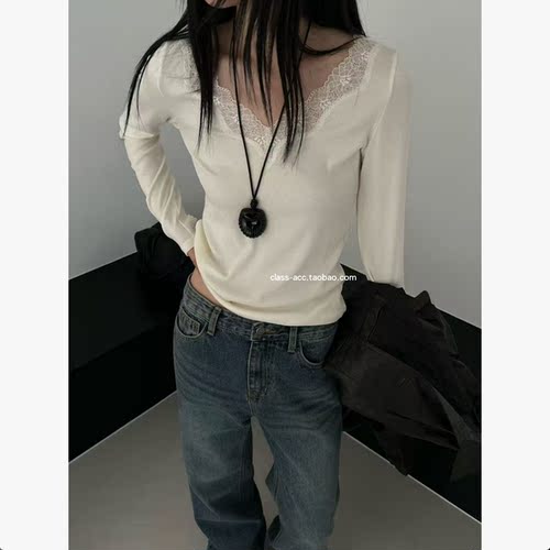 韩现class韩国直邮1031811 MUCH 韩代2026款  V领蕾丝T
