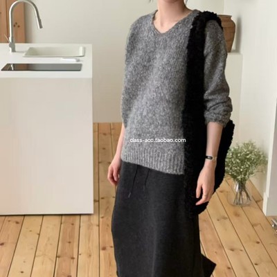 class韩国直邮102108 TASTE 韩代2025款  粗针织镂空V领毛衣