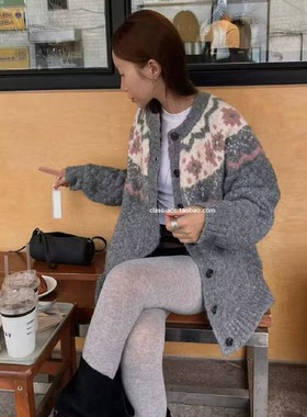 class韩国直邮111415 韩代2025款  大版提花毛衣开衫