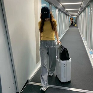 class韩国直邮1041208 OUNCE 韩代2026款  弹力糯叽叽面膜裤/卫裤
