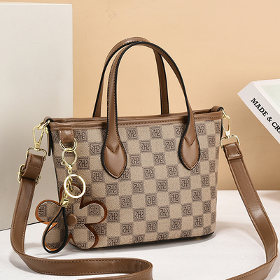 轻奢高级感水桶包百搭菜篮子女包