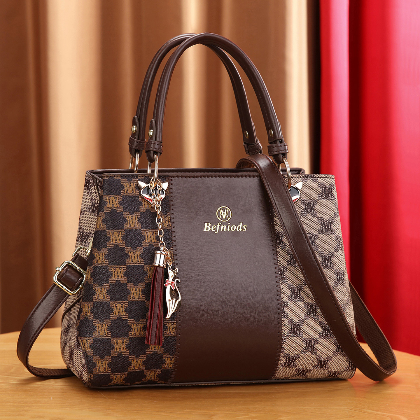 通勤包包女包2026新款中年女士妈妈托特气质手提大容量单肩斜挎包