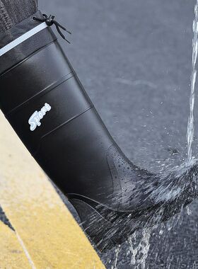 出口品质2025新款防水鞋男士防滑防水靴加厚耐磨雨靴保暖外穿工作